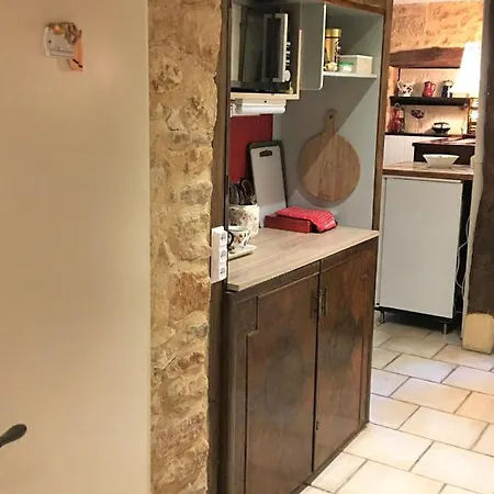 D'hotes Les Coustilles Oda ve Kahvaltı Saint-Alvère