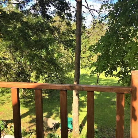 D'hotes Les Coustilles Bed & Breakfast Saint-Alvere