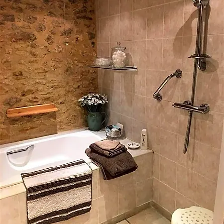 D'hotes Les Coustilles Bed & Breakfast Saint-Alvère